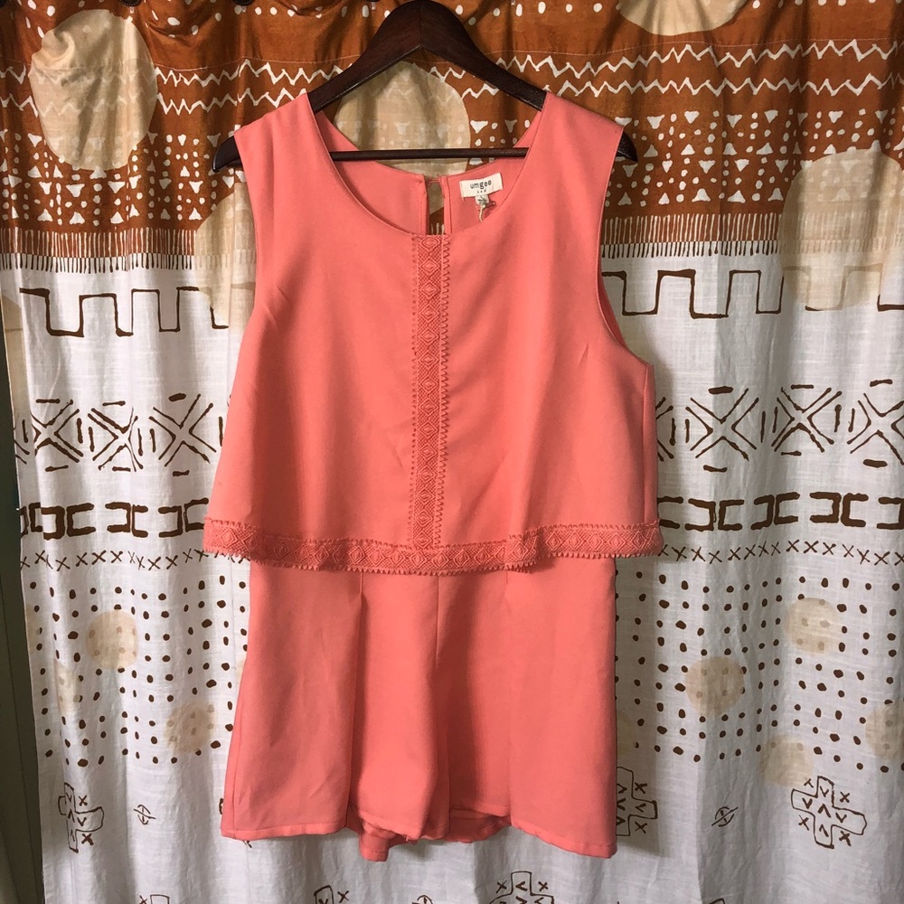 NWT Gorgeous UMGEE Open-Back Romper - Picture 4 of 8